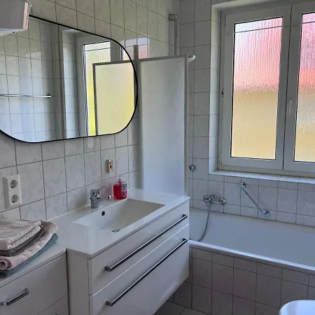 Rose No 4 * Friedrichshafen